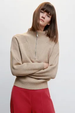 Pantalón palazzo tiro alto de Mango en Pantalones para argentina