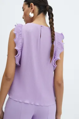 Top plisado con volante de Mango en Tops para argentina