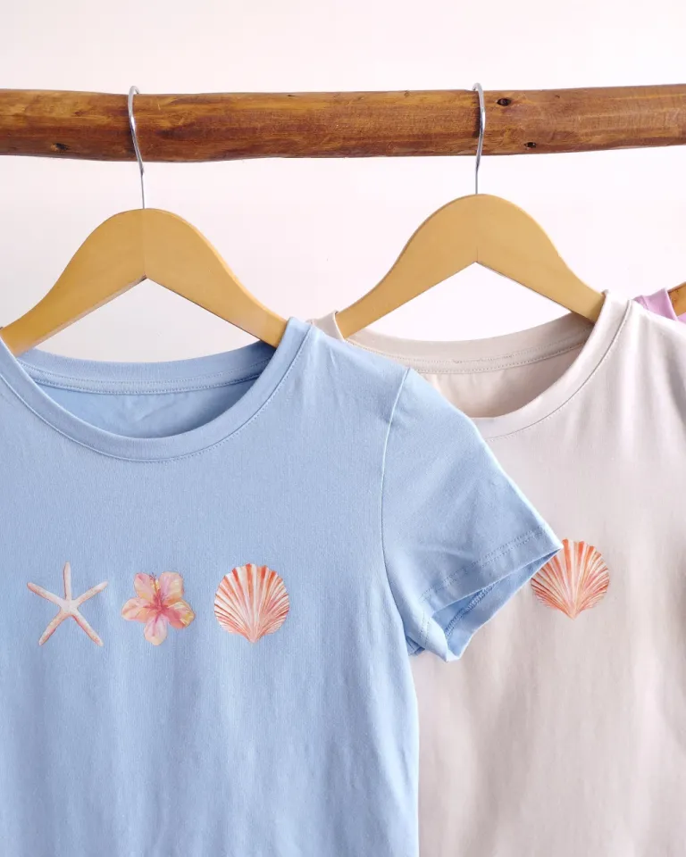 Remera básica estampada para mujer, ideal para looks casuales y elegantes de Lemmon en Remeras para argentina