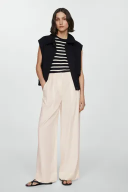 Pantalón lyocell con pinzas de Mango en Pantalones para argentina