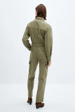 Mono cargo denim de Mango en Monos para argentina