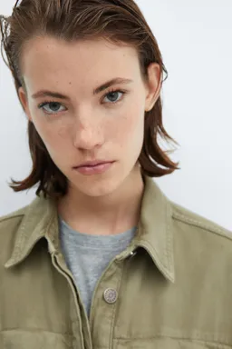 Mono cargo denim de Mango en Monos para argentina