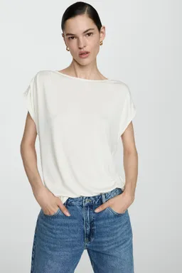 Remera oversize manga corta de Mango en Remeras para argentina