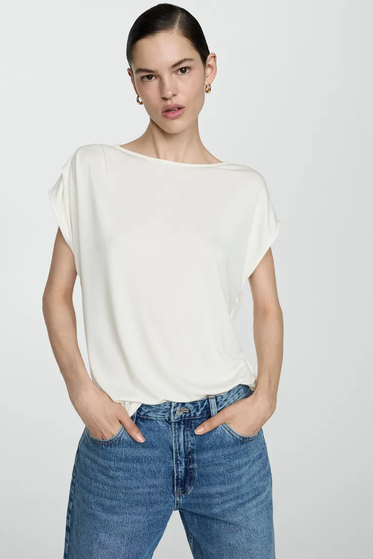 Remera oversize manga corta de Mango en Remeras para argentina
