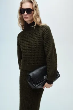Sweater punto calado de Mango en Buzos y Sweaters para argentina