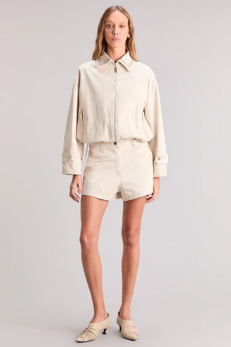 Chaqueta oversize de algodón en tonos neutros para un estilo urbano y contemporáneo de Kosiuko en Chaquetas para argentina