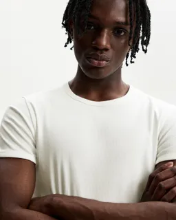 Remera manga corta morley de Bershka en Remeras y Polos para argentina
