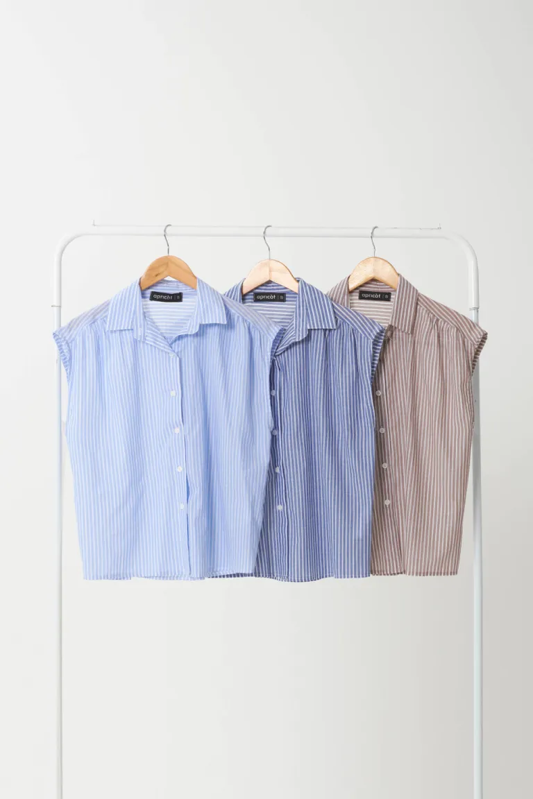 Camisa de rayas femenina de corte recto de Apricot en Camisas para argentina