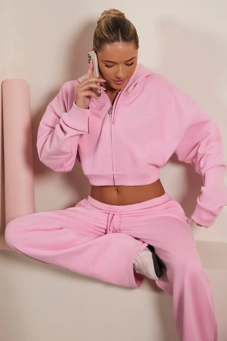 Buzo corto con cierre rosa de Oh Polly en Buzos y Sweaters para argentina