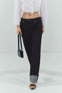 Jean recto selvedge de Mango en Pantalones para argentina