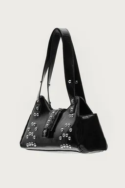 Cartera ecocuero tachas de Edikted en Bolsos y Carteras para argentina