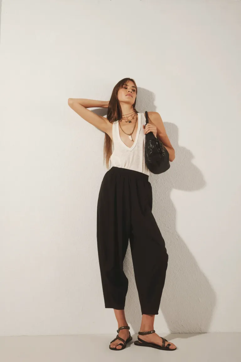Pantalón de Corte Holgado y Cintura Elástica en Estilo Balloon de Rapsodia en Pantalones para argentina