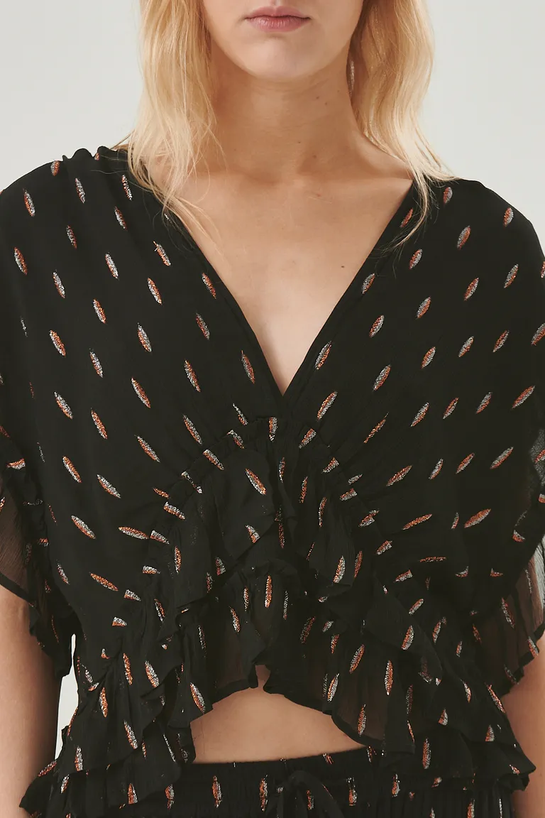 Blusa de diseño elegante y femenino con detalles en hilos de lurex de Sweet en Blusas para argentina