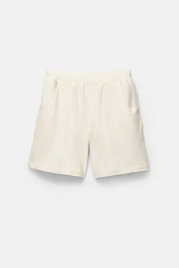 Bermuda jogger rústica de Pull&Bear en Bermudas y Shorts para argentina