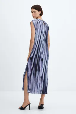 Vestido plisado tiedye de Mango en Vestidos para argentina