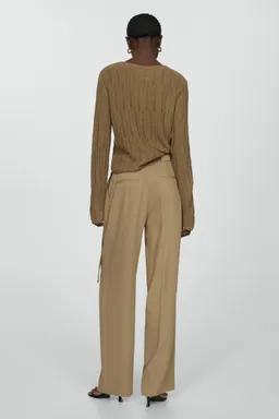 Pantalón recto con cinturón de Mango en Pantalones para argentina