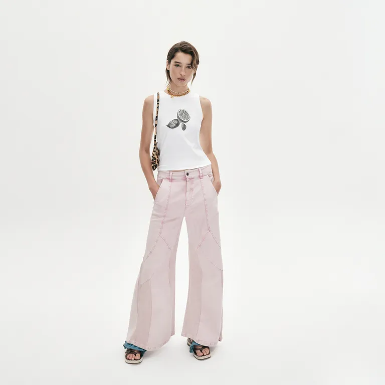 Pantalón carmy ancho con detalles en las costuras para un estilo elegante y femenino de Jazmin Chebar en Pantalones para argentina