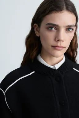 Chaqueta bomber punto de Mango en Chaquetas para argentina