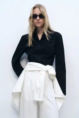 Pantalón traje wideleg pinzas de Mango en Pantalones para argentina