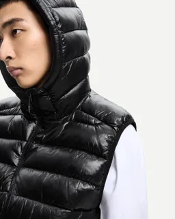 Chaleco acolchado ligero de Bershka en Abrigos y Camperas para argentina