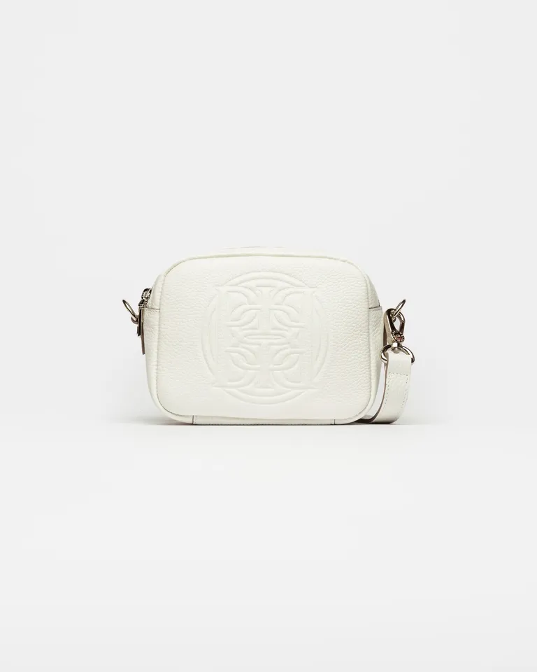 Cartera bandolera de cuero granulado blanco: un clásico para looks versátiles y sofisticados de Prüne en Bolsos y Carteras para argentina