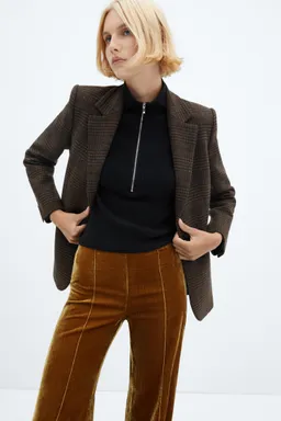 Pantalón terciopelo costuras de Mango en Pantalones para argentina