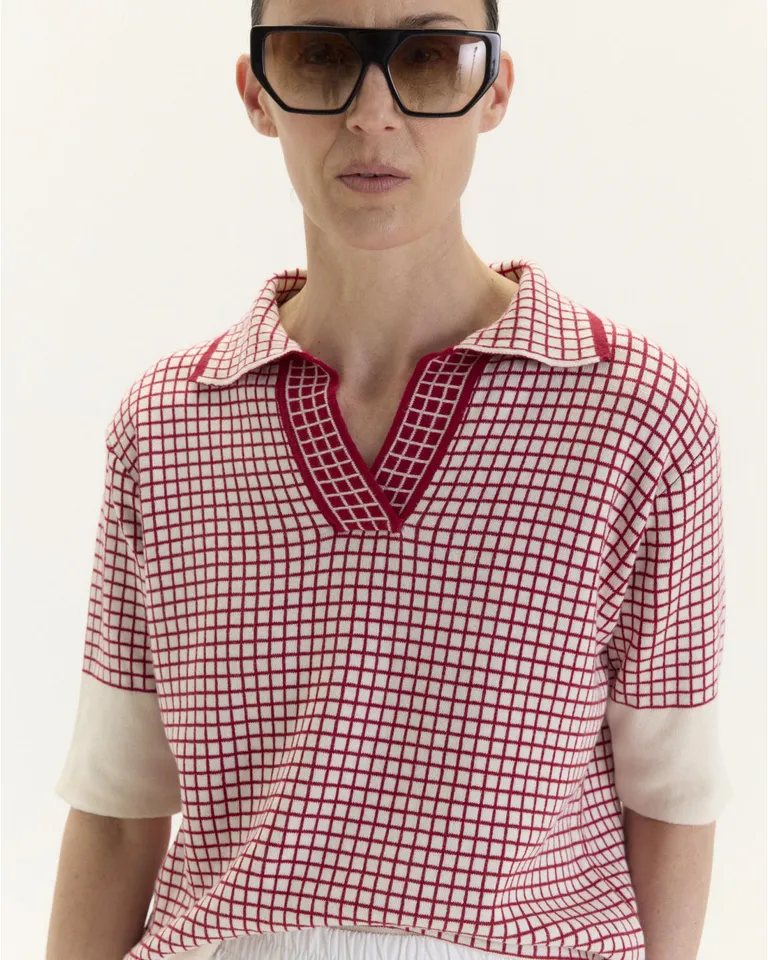 Remera Reversible Bicolor de Jacquard con Cuello Invertido de Blue Sheep en Remeras para argentina