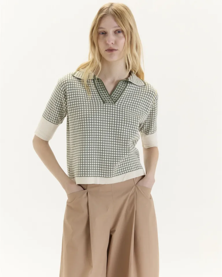 Remera Reversible Bicolor de Jacquard con Cuello Invertido de Blue Sheep en Remeras para argentina