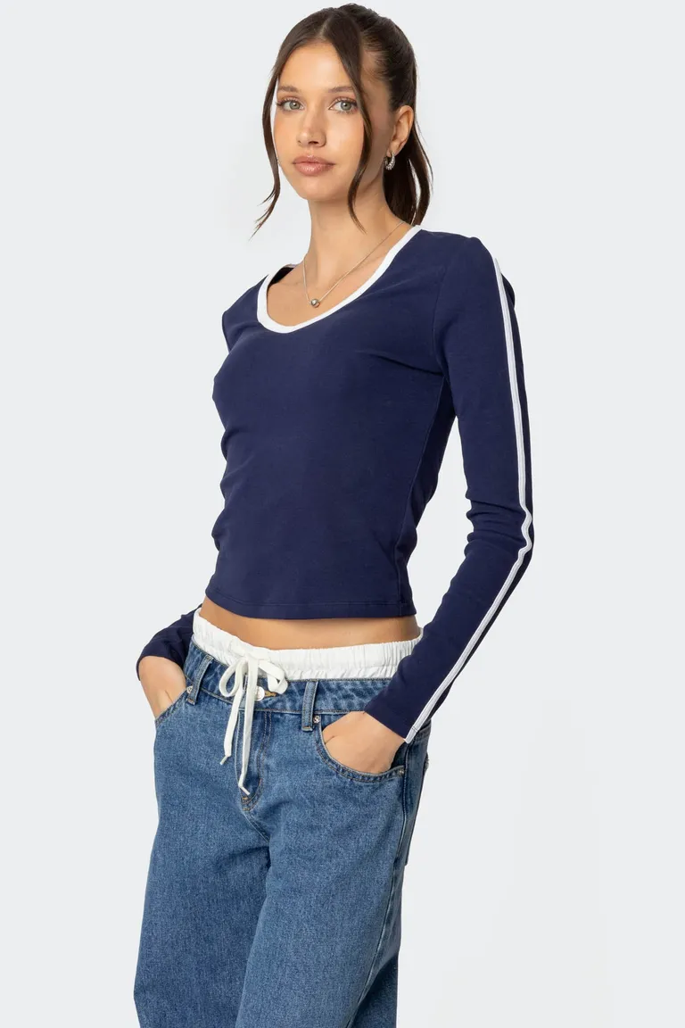 Remera manga larga cuello contraste de Edikted en Remeras para argentina