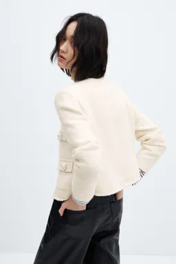 Chaqueta tweed con bolsillos de Mango en Chaquetas para argentina