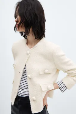 Chaqueta tweed con bolsillos de Mango en Chaquetas para argentina