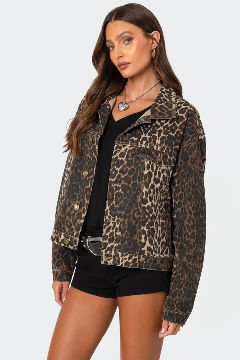 Campera jean animal print de Edikted en Chaquetas para argentina