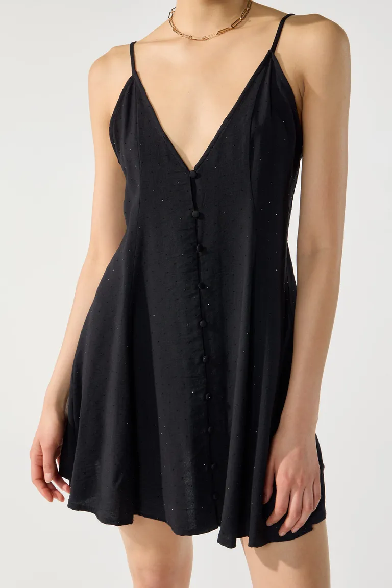 Vestido corto con breteles y detalles brillantes en negro de Cuesta Blanca en Vestidos para argentina