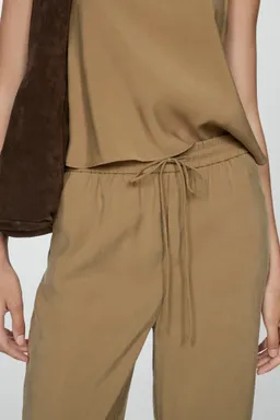 Pantalón recto modal de Mango en Pantalones para argentina