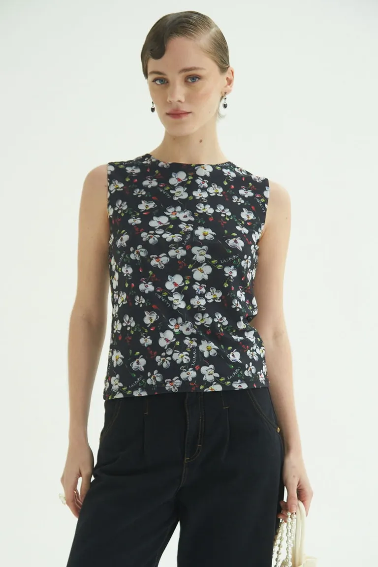 Musculosa femenina con diseño floral estampado y ajuste ceñido al cuerpo de Las Pepas en Tops para argentina