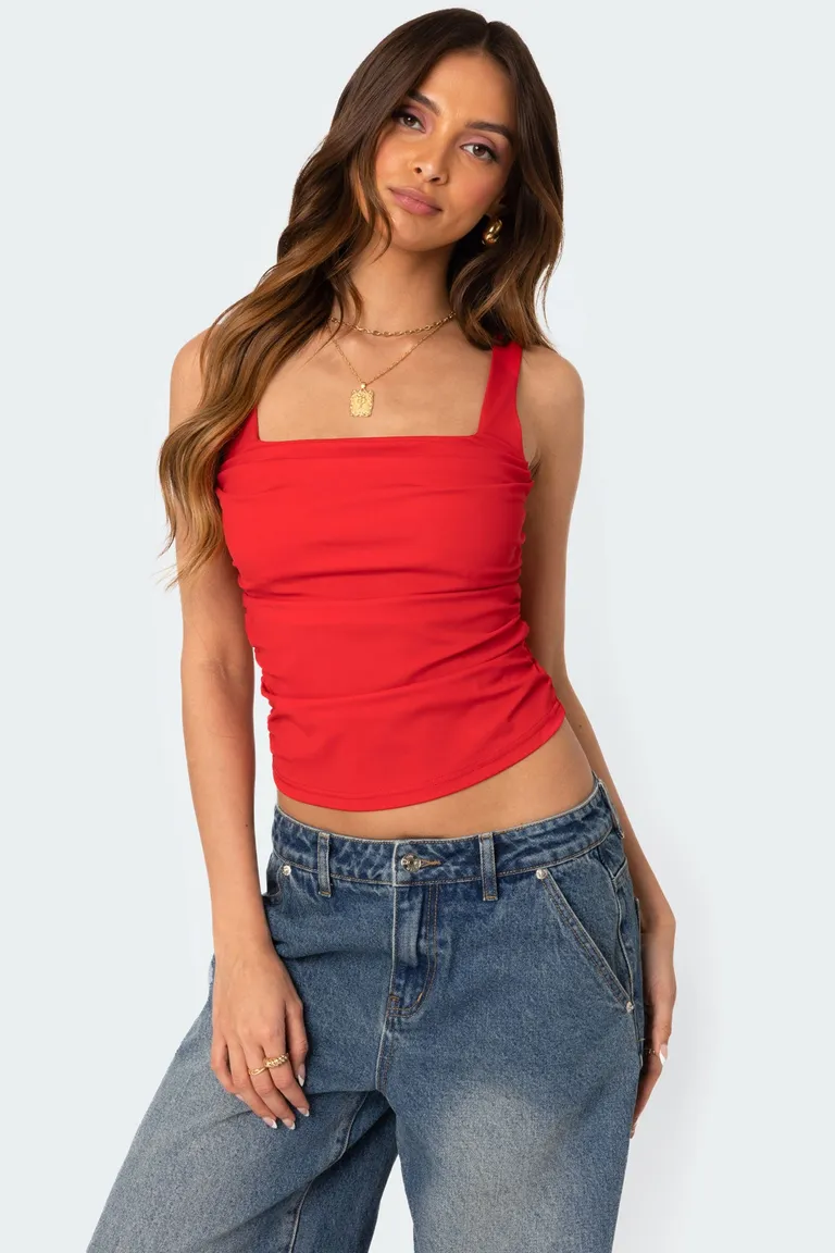 Top rio con cuello cuadrado de Edikted en Tops para argentina