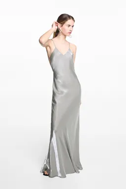 Vestido largo satinado de Mango Teen en Vestidos para argentina