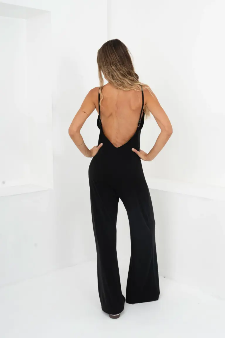 Mono Escotado Amplio de Belle en Monos para argentina