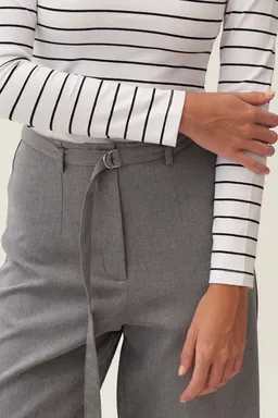 Pantalón sastrero cinto de Kandente en Pantalones para argentina