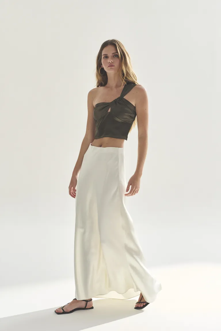 Falda maxi blanca larga y elegante para mujer de Akiabara en Faldas para argentina