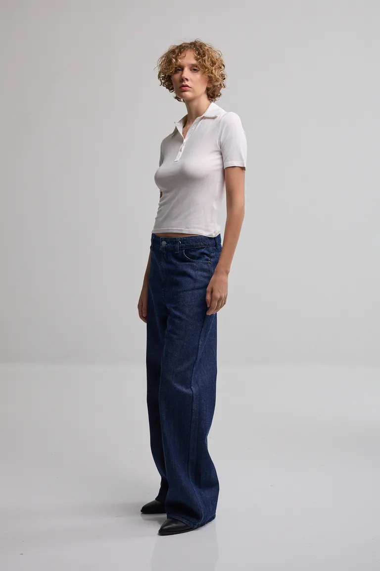 Remera de dama con cuello estilo camisa y cartera de botones frontal de Kill en Remeras para argentina