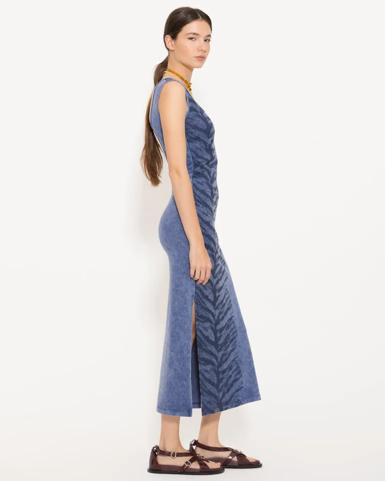 Vestido de diseño hasta los tobillos confeccionado en algodón pima orgánico para mujer de Jazmin Chebar en Vestidos para argentina