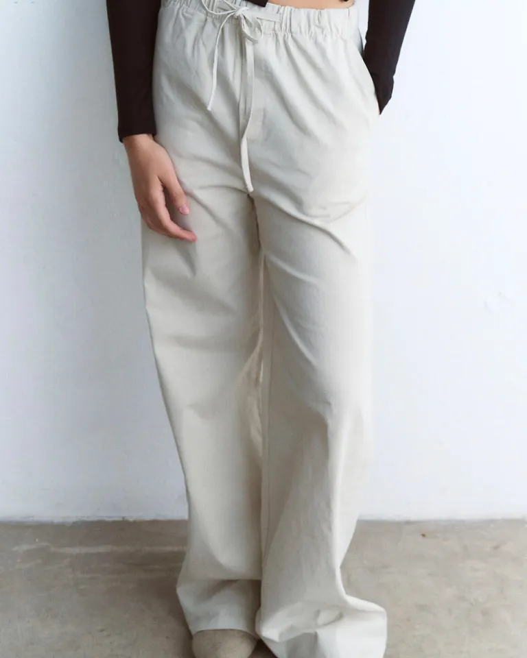 Pantalón ancho con cintura elástica y bolsillos en la espalda de Sky en Pantalones para argentina