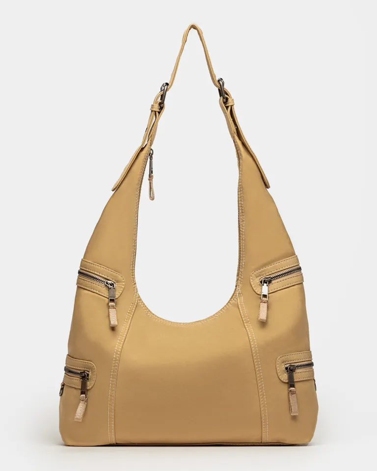 Bolso de nylon lavado con detalles en costuras contrastantes, diseño urbano y funcional de Prüne en Bolsos y Carteras para argentina