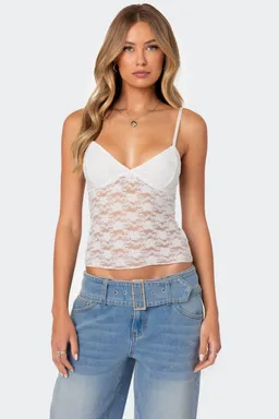 Musculosa eira encaje transparente de Edikted en Tops para argentina