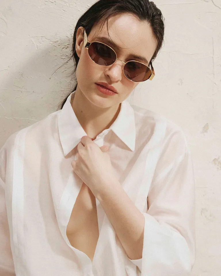 Camisa blanca oversize de manga larga con diseño de tendencia de Prüne en Camisas para argentina