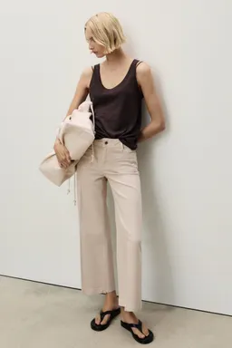 Jeans wideleg con bolsillos de Mango en Pantalones para argentina