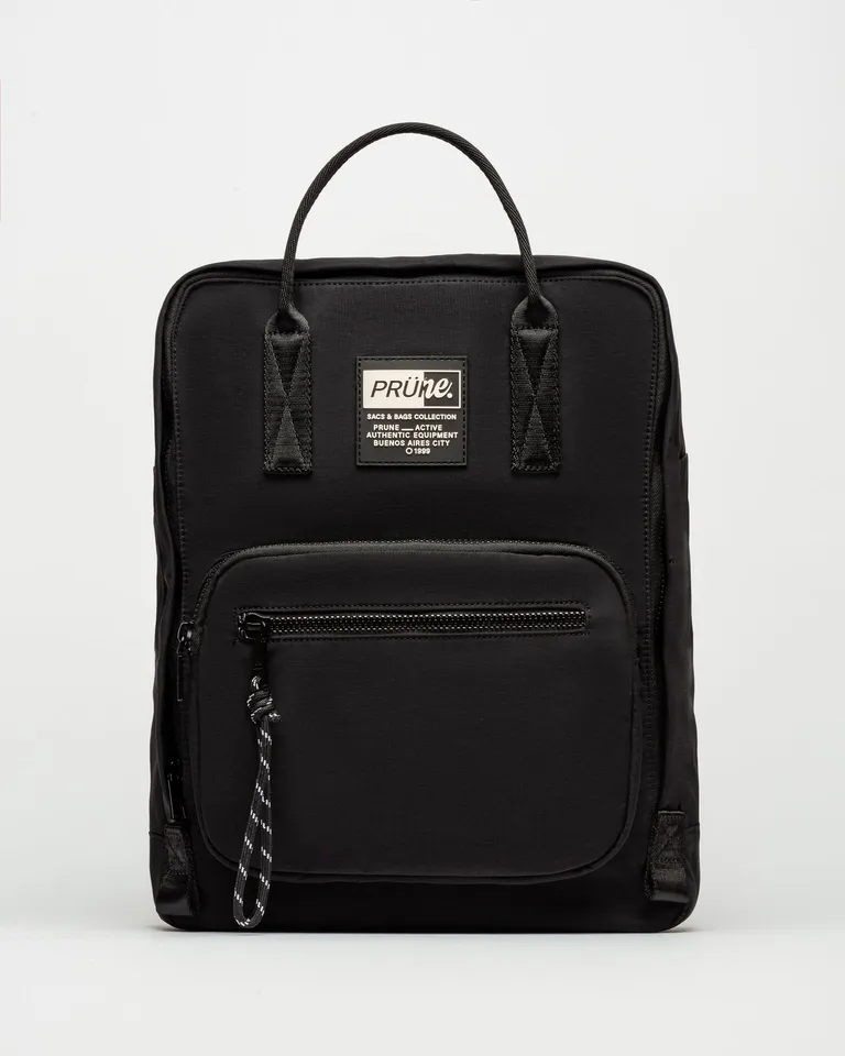 Mochila Forest en nylon cordura con herrajes en gun niquel y manijas de cinta polyestér negra de Prüne en Mochilas para argentina