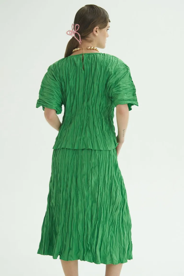 Blusa de manga murciélago con textura arrugada y cierre en la nuca de Las Pepas en Blusas para argentina