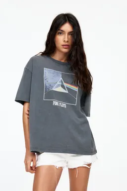 Camiseta pink floyd prisma de Pull&Bear en Remeras para argentina